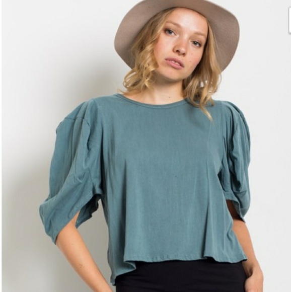 Balloon Sleeve Mineral Wash Cropped Top. - Picture 2 of 7